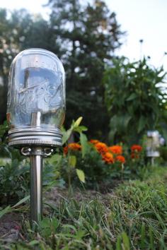 
                    
                        DIY outdoor solar light using mason jars
                    
                