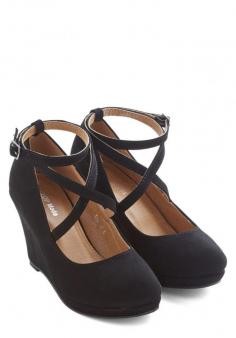 
                    
                        Wedge in Black
                    
                