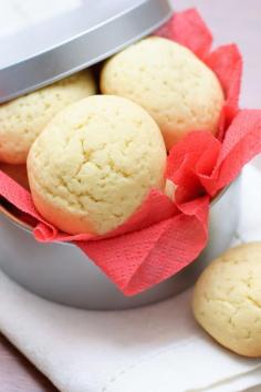 
                    
                        Melt - In - Your - Mouth Shortbread
                    
                