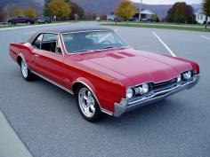
                    
                        1966 Olds 442. Identical to my second high school hot rod. Memories...
                    
                