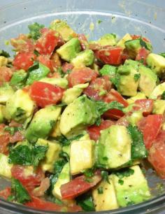 Avocado Tomato Salad. So easy, quick, healthy and good! #vegetarian #recipe #food #recipes #veggie