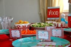 
                    
                        Life on the Mom List: Winter ONEderland First Birthday Party - Food Edition
                    
                