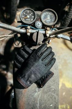 
                    
                        /// Grifter Company USA - Onyx Ranger gloves
                    
                