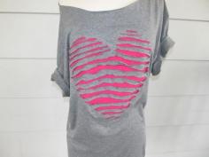 
                    
                        Wobisobi: "Re-Style #56 Heart Shaped, Off the Shoulder Tee-Shirt
                    
                