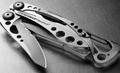 
                    
                        The Leatherman Skeletool Multitool is a high quality, truly functional, compact and light tool with endless capabilities. It weights only 5 ounces and features a premium quality stainless steel blade, pliers, a carabiner/ bottle opener and bit driver, the most often used tools that any man needs...
                    
                