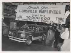 
                    
                        A Ford Explorer rolls off the Louisville Assembly Plant in the early 90's. A thing to note are those Firestone Tires...!
                    
                