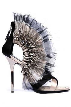 Diego Dolcini #shoes #style #fashion #glam #heels #salto #sapato #leque