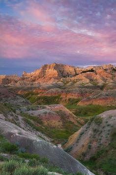 
                    
                        Sunrise, Badlands National Park, South Dakota
                    
                