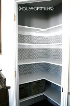 Kitchen Pantry: I adore the vinyl decal in this pantry, will have to do it and varous versions of it in my linen closets and pantries 