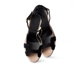 
                    
                        Highlight High Heel Sandals Hermes ladies' sandal in black/champagne suede goatskin, black lining, golden spur buckle 3/8", 3.94" heel.  ~chicagobrunette~
                    
                