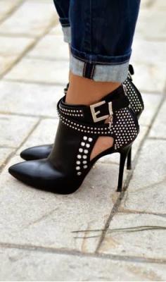 High heeled booties, studs, silver, black, fall fashion, style