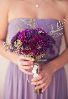 Light purple bridesmaid dress w/ wild flower bouquet