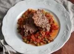 
                    
                        Bison Curry Meatloaf: an easy casserole in a fabulour curry and fig sauce.  One pot dinner.
                    
                
