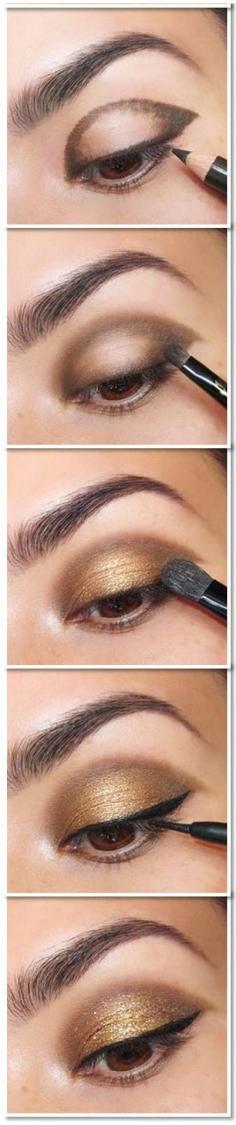 
                    
                        Brown and Gold smokey eye hack
                    
                