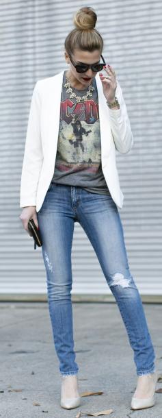 
                    
                        White blazer, printed tee, casual skinny jeans, classic nude pumps the perfect fall outfits
                    
                