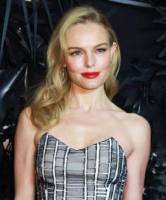 
                    
                        WOW, Kate Bosworth, that bob looks even better than those long blonde locks
                    
                