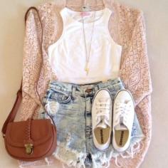 cardigan bag sweater jewels shorts clothes light pink high waisted shorts converse hipster sweater light pink. Need longer shorts but love