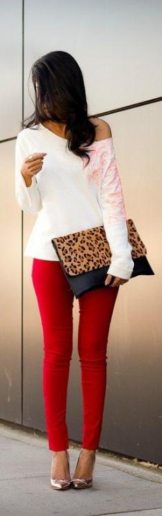Those Redpants and leopard clutch!