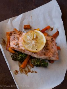 
                    
                        Soy Ginger Salmon. Healthy and light dinner for one or the whole family | Betsylife.com
                    
                