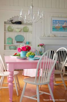 Tracey Rapisardi Style | Cottage style pink dining table