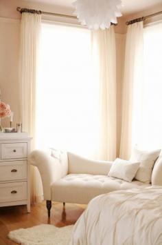 I love this white #living room design #home interior #modern interior design #luxury house design #home design| http://luxuryhousedesign835.blogspot.com