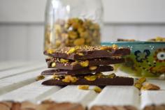 
                    
                        peace. love. & good food.: Chocolate Bark with Pistachios, Popped Quinoa + Sea Salt
                    
                