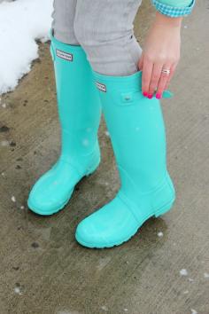 OMG!  Tiffany blue boots ~I love'em!  #boots, #Tiffany #Tiffanyblue #rainboots, #fashion #style