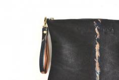 
                    
                        Diane Serra Black Clutch w/Dye Stripe $120 + awesome. #bag #designer #style #fashion #black
                    
                