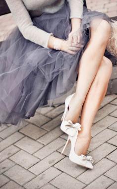 
                    
                        Grey Tulle Skirt bows on cream high heel pumps - stunning girly street style for spring - I can not wait!
                    
                