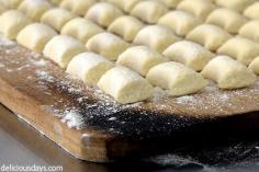 
                    
                        Gnocchi for beginners. A basic guide for ricotta gnocchi (which, by the way, is ten times as fast to make as potato gnocchi). Quick enough for weeknights.
                    
                