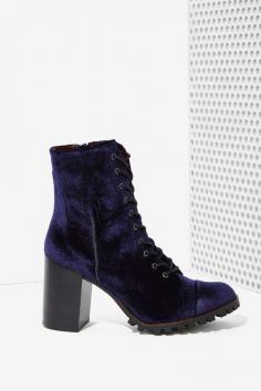 
                    
                        Report Signature Allon Velvet Boot | Shop Boots at Nasty Gal
                    
                