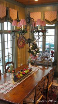 
                    
                        Christmas Home Tour {Downstairs} more beauty from Our Southern Home!
                    
                