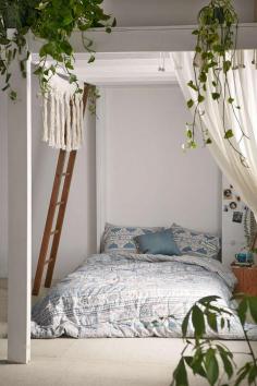 
                    
                        Magical Thinking Soma Geo Comforter - Urban Outfitters
                    
                