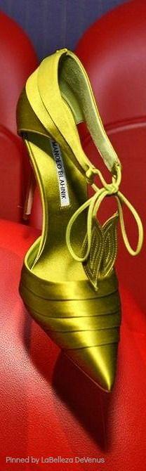 
                    
                        Manolo Blahnik | LBV ♥✤
                    
                