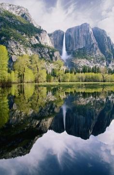 Yosemite National Park - one of the first parks in the National Park Service, California's Yosemite is a World Heritage site. Its most famous scenery includes mountain peaks like Half Dome and El Capitan, Yosemite Falls, giant sequoias, and sub-alpine lakes. Adventure travel expert Matt Villano recommends Hetch Hetchy, an uncrowded area in the park’s northwest corner, for unparalleled hiking.