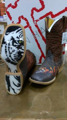 Tin Haul Tiger Boots. http://www.lonestarcountrystore.com/