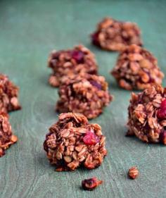 
                    
                        A Healthy, Quick Dessert You'll Love: No-Bake Cherry Oat Balls #glutenfree
                    
                