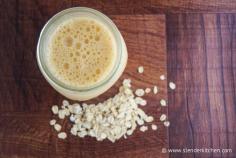
                    
                        Let's drink our oats this morning - Oatmeal Smoothies for 243 calories and 4 Weight Watchers PointsPlus, incredibly filling and endless combinations
                    
                