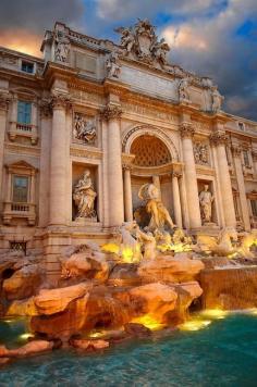 La Fontana di Trevi, Rome, Italy - my favorite place in Rome