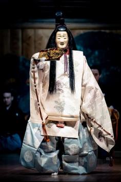 
                    
                        Japanese traditional theater, Noh 能
                    
                