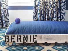 
                    
                        Give your four-footed family member a stylish place to sit with a one-of-a-kind shipping pallet pet bed mobilized with casters. Get step-by-step instructions from the DIY experts at HGTV.com.
                    
                