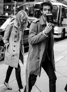 
                    
                        Emma Stone and Andrew Garfield by {this is glamorous}, via Flickr
                    
                