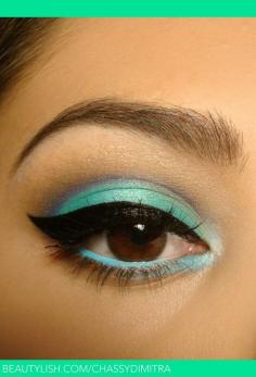 Turquoise cat eye. #makeup #beauty #cateye