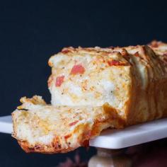 
                    
                        Pepperoni Pizza Pull Apart Bread Recipe - RecipeChart.com
                    
                