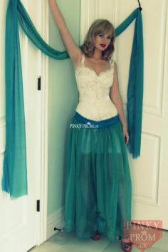Two piece Mini short lace cocktail prom dress with green skirt - pinkyprom.uk