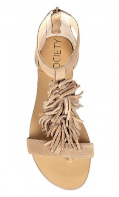 
                    
                        Genuine suede fringe sandal with a back zipper, T-strap shape and an artisan sock insole (for an all-day dry fit). ==
                    
                