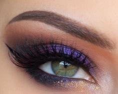 
                    
                        Purple smokey eye makeup with gold glitter #eyeshadow #eye #eyes #makeup #eyeshadow #bold #dramatic #bright
                    
                