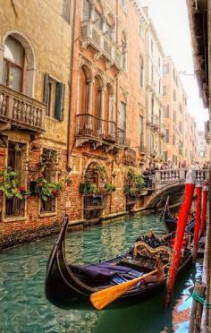 Venice, Italy... One of the most beautiful cities I've visited #venice #italy #Mediterranean #travel #vacation #getaway #culture #world #beautiful #city #ocean #relaxation #dream #view #honeymoon #beach #gondola