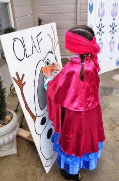 
                    
                        Disney's Frozen themed birthday party with Lots of Cute Ideas via Kara's Party Ideas | Cake, decor, cupcakes, games and more! KarasPartyIdea...
                    
                