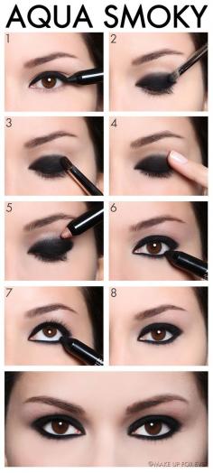 
                    
                        18 Awesome Makeup Tutorials That You Must See
                    
                